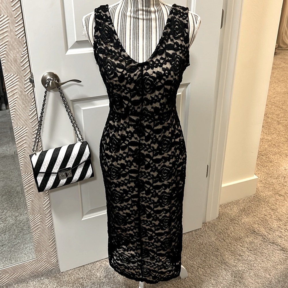 NWT Bodycon Sz 10 - Picture 1 of 8